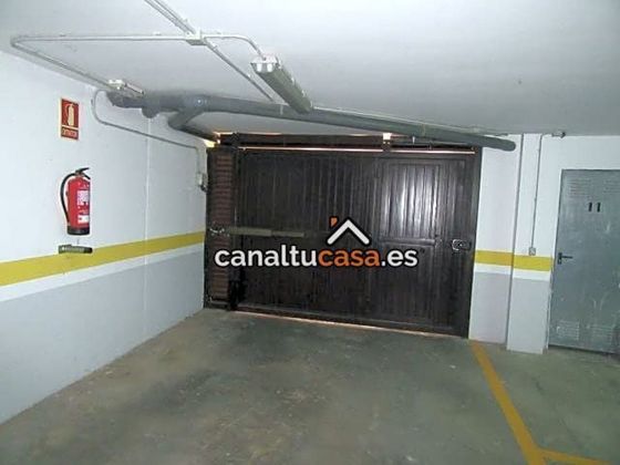 Foto 2 de Garaje en venta en Berceo de 11 m²