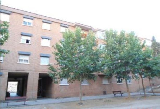 Foto 1 de Piso en venta en Tejares -Chamberí - Alcades de 3 habitaciones y 112 m²