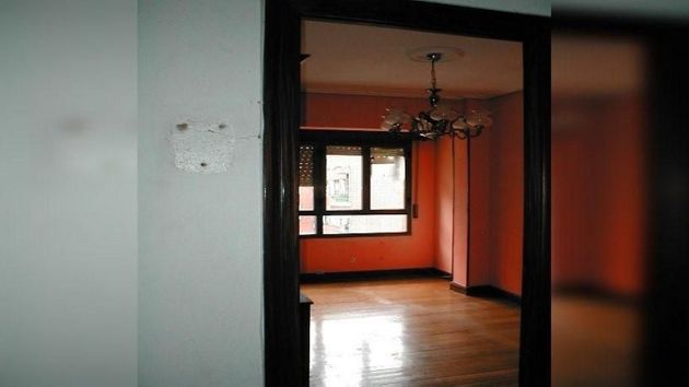 Foto 1 de Casa en venda a Sestao de 3 habitacions i 73 m²