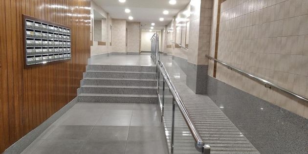 Foto 2 de Venta de piso en Trobajo del Camino de 3 habitaciones con ascensor