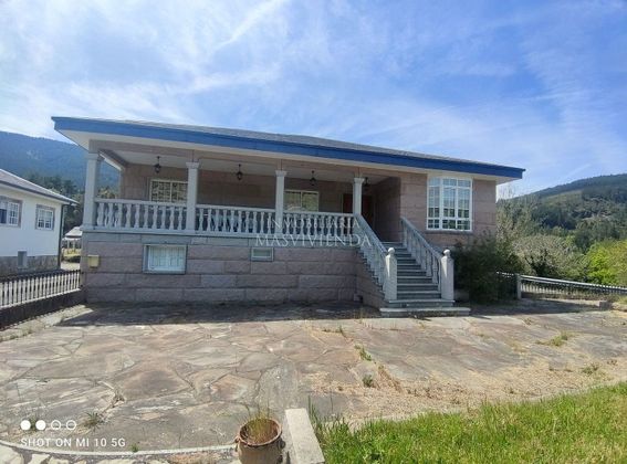 Foto 1 de Casa en venda a Quiroga de 3 habitacions amb piscina i garatge