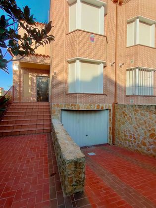 Foto 2 de Casa en venda a Villaluenga de la Sagra de 3 habitacions amb terrassa i garatge