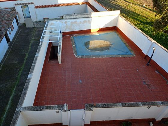 Foto 2 de Pis en venda a Camarena de 2 habitacions amb piscina i garatge