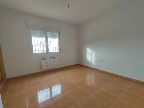 Foto 1 de Casa adossada en venda a Puebla de Montalbán (La) de 3 habitacions amb terrassa i calefacció