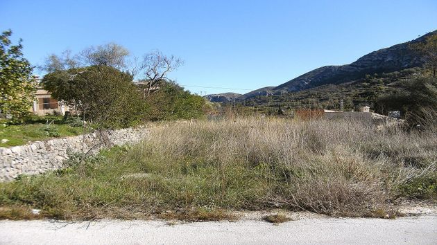 Foto 1 de Venta de terreno en Alcalalí de 218 m²