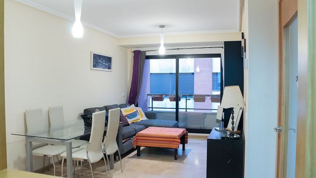 Foto 1 de Piso en venta en Saladar de 2 habitaciones con terraza y garaje