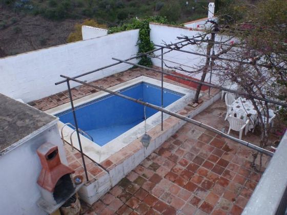 Foto 2 de Chalet en venta en Arenas de 4 habitaciones con piscina