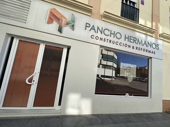 Foto 2 de Alquiler de local en Poniente-Faro de 40 m²