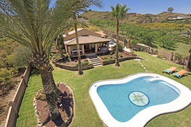 Foto 1 de Casa rural en venda a Mijas pueblo de 3 habitacions amb terrassa i piscina