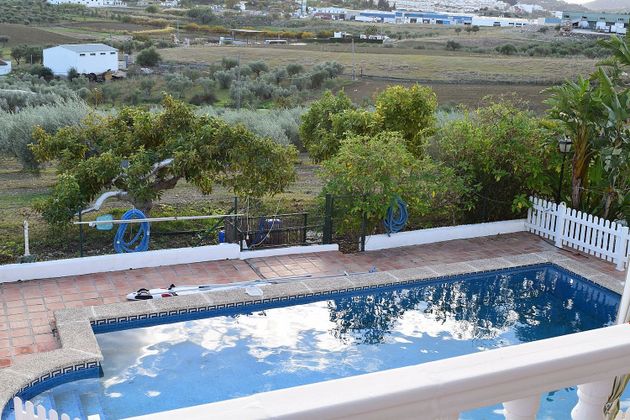 Foto 1 de Venta de casa rural en Coín de 6 habitaciones con terraza y piscina