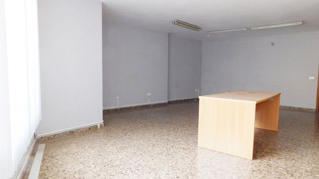 Foto 1 de Alquiler de oficina en avenida Jaume I de 122 m²