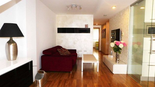 Foto 2 de Àtic en lloguer a calle José Antonio Rodríguez de 4 habitacions amb terrassa i mobles