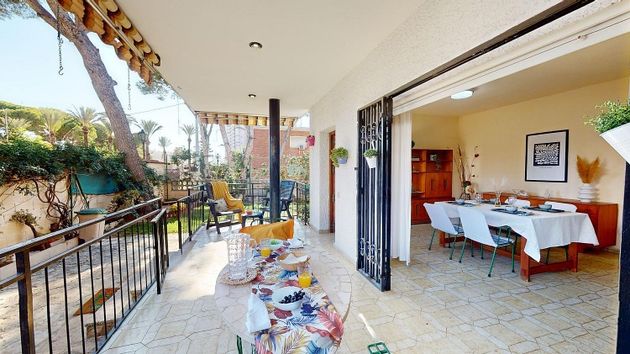 Foto 1 de Pis en venda a calle De Vigo de 5 habitacions amb terrassa i piscina
