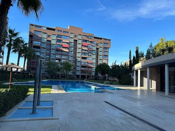 Foto 1 de Pis en venda a Cabo de las Huertas de 3 habitacions amb terrassa i piscina