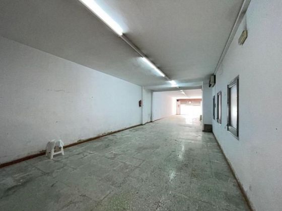 Foto 1 de Local en venda a Centre - Santa Coloma de Gramanet de 156 m²