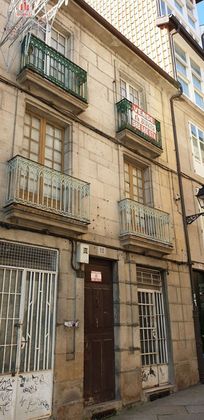 Foto 2 de Piso en venta en Casco Viejo de 4 habitaciones con balcón