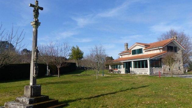 Foto 1 de Xalet en venda a Carballiño (O) de 3 habitacions amb terrassa i jardí