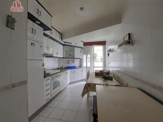 Foto 1 de Pis en venda a Ribadavia de 3 habitacions amb terrassa i calefacció