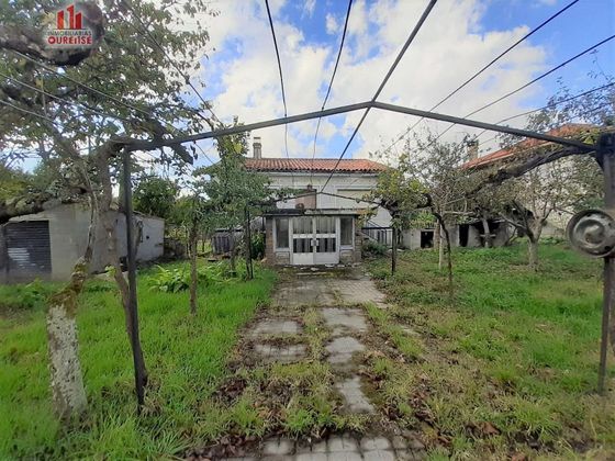 Foto 2 de Xalet en venda a Vilamarín de 3 habitacions amb terrassa i garatge