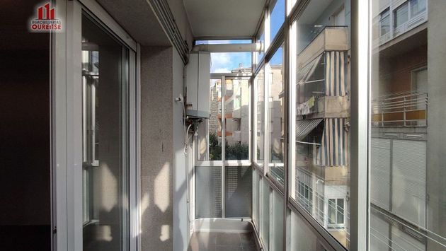Foto 2 de Venta de piso en A Carballeira de 4 habitaciones con balcón y calefacción