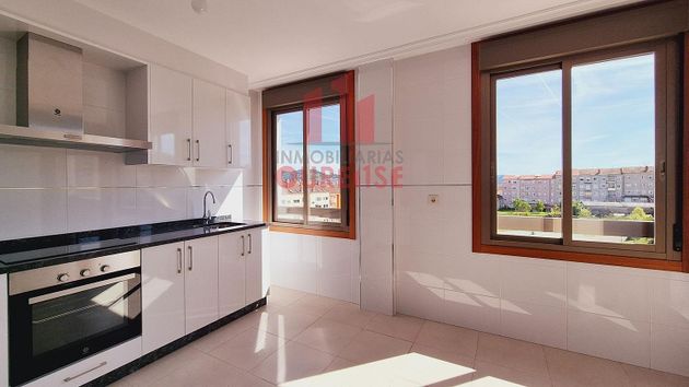 Foto 1 de Alquiler de piso en Ventiun de 4 habitaciones con balcón y calefacción