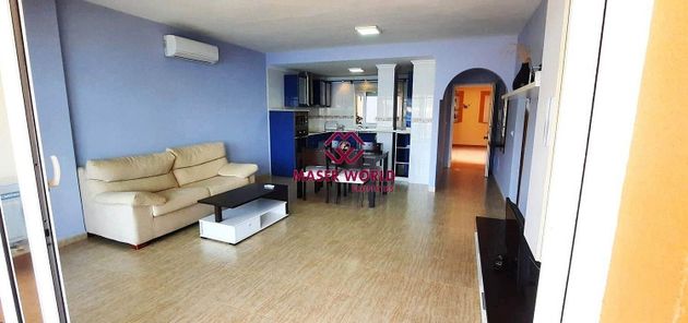 Foto 2 de Piso en venta en Perín de 2 habitaciones con terraza y garaje