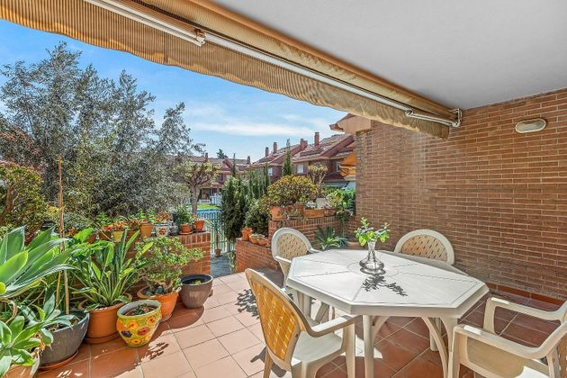 Foto 2 de Casa en venda a Divina Pastora de 4 habitacions amb terrassa i piscina