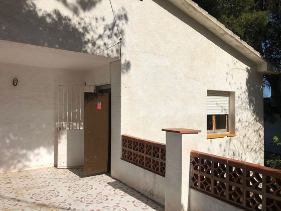 Foto 2 de Casa en venta en Bisbal del Penedès, la de 3 habitaciones con terraza y garaje