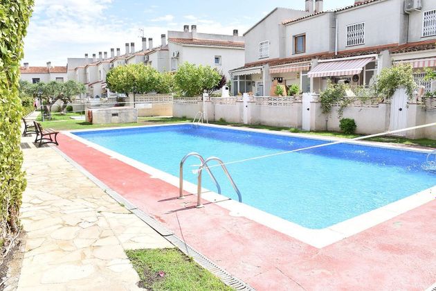 Foto 1 de Venta de casa en Ponent - Barri de França de 3 habitaciones con terraza y piscina