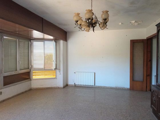 Foto 2 de Casa en venda a calle Sant Josep de 4 habitacions amb terrassa