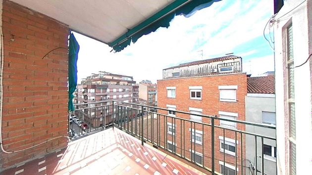 Foto 1 de Pis en venda a Poble Nou de 4 habitacions amb terrassa i balcó
