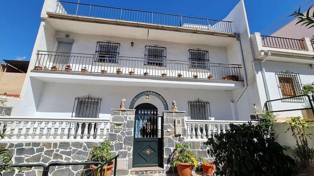 Foto 1 de Casa en venda a Mangas Verdes - Las Flores - Parque del Sur de 4 habitacions amb terrassa i balcó