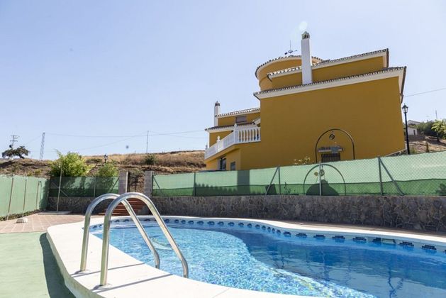 Foto 1 de Casa rural en venda a Alegría de la Huerta- Jardín de Málaga de 7 habitacions amb terrassa i piscina