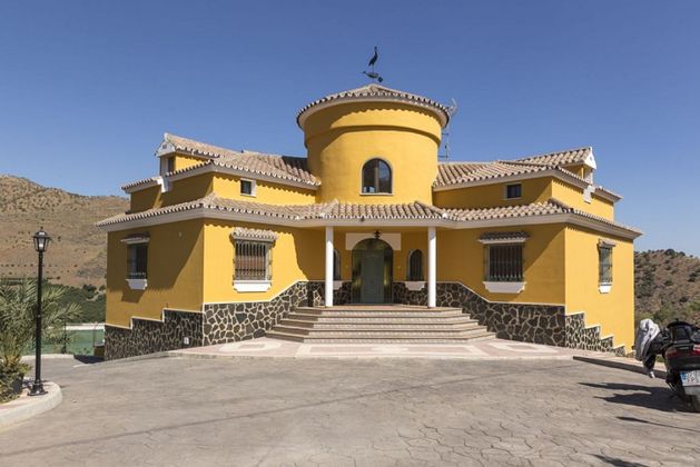 Foto 2 de Casa rural en venda a Alegría de la Huerta- Jardín de Málaga de 7 habitacions amb terrassa i piscina