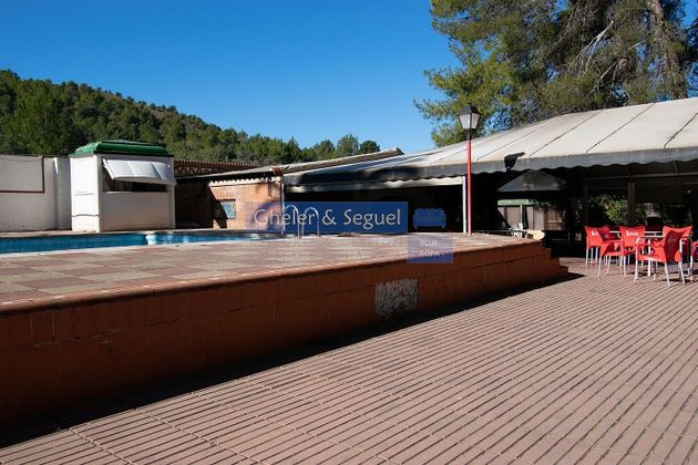 Foto 2 de Venta de local en Estivella con terraza y piscina