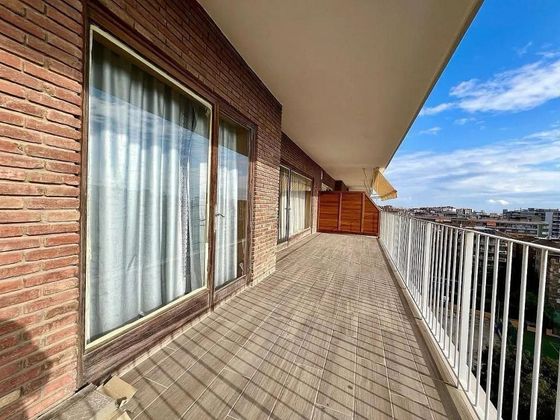 Foto 2 de Pis en venda a Sarrià de 7 habitacions amb terrassa i piscina