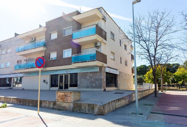 Foto 2 de Piso en venta en calle Castell de Miravet de 1 habitación con terraza y piscina