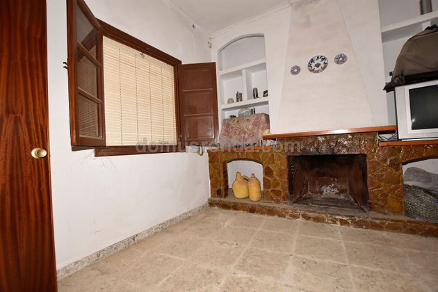 Foto 1 de Casa en venda a Cuevas del Becerro de 3 habitacions amb balcó