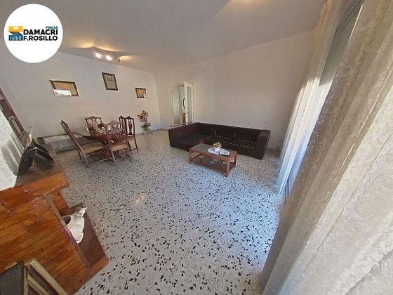 Foto 2 de Casa en venta en Sant Vicenç dels Horts de 3 habitaciones con terraza y piscina