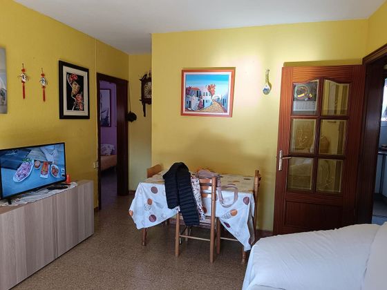Foto 1 de Pis en venda a Sant Vicenç dels Horts de 3 habitacions amb balcó