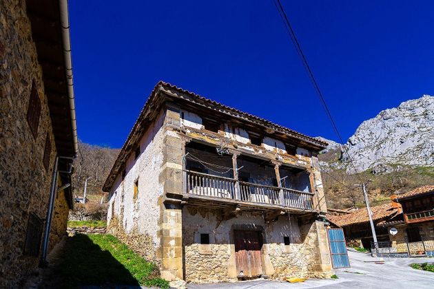 Foto 1 de Xalet en venda a barrio Dobres de 5 habitacions amb terrassa