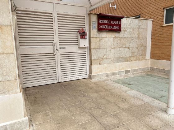 Foto 1 de Pis en venda a calle Concepción Arenal de 3 habitacions amb piscina i garatge