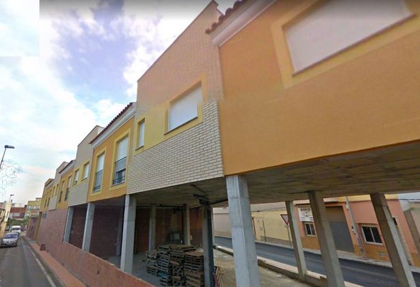 Foto 1 de Pis en venda a calle Serrano de 3 habitacions amb terrassa i garatge