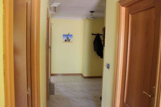 Foto 2 de Casa en venda a Villares de la Reina de 3 habitacions amb terrassa i calefacció