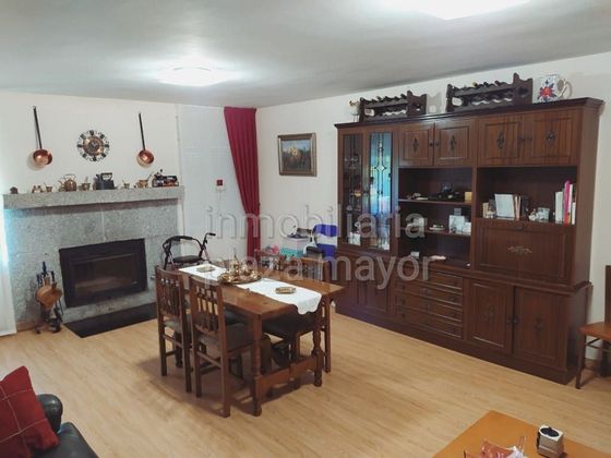 Foto 2 de Chalet en venta en Castellanos de Villiquera de 3 habitaciones con terraza y piscina