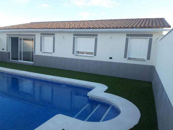 Foto 1 de Casa rural en venda a Puerto Lumbreras de 3 habitacions amb piscina i jardí