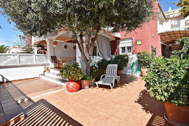Foto 1 de Dúplex en venta en calle Cabo Negrete de 3 habitaciones con terraza y piscina