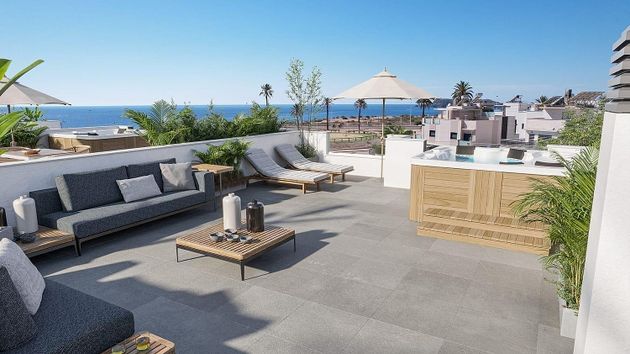 Foto 1 de Àtic en venda a Puerto de Mazarrón de 2 habitacions amb terrassa i aire acondicionat