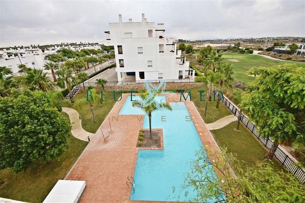 Foto 1 de Àtic en venda a edificio Central de Las Cañadas de 2 habitacions amb terrassa i piscina