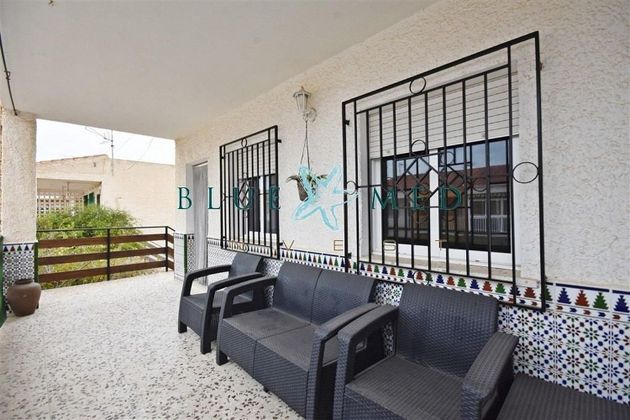Foto 2 de Pis en venda a calle Mar Adriático de 3 habitacions amb terrassa i jardí
